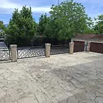 Giovanna - Spacious Lovely Supetar