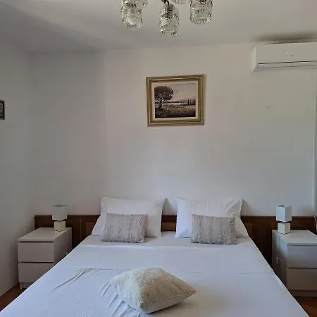 Giovanna - Spacious Lovely Apartmán