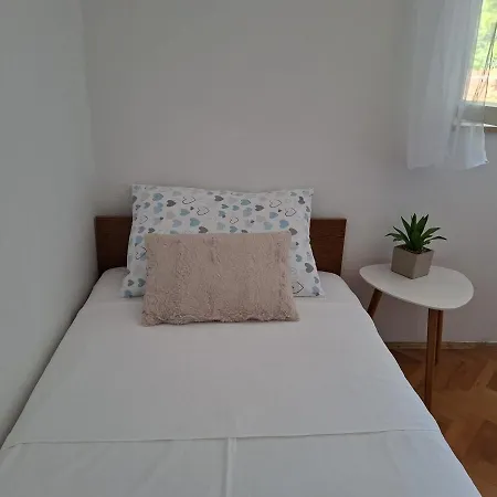Giovanna - Spacious Lovely Apartmán *