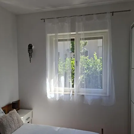 Giovanna - Spacious Lovely Apartmán Supetar