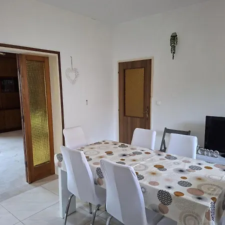 Giovanna - Spacious Lovely * Supetar